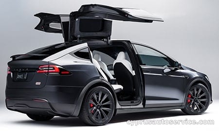 TESLA MODEL X DUAL MOTOR AWD