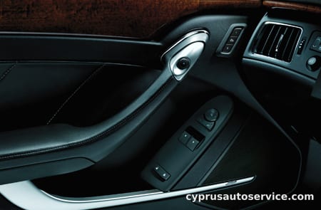 CADILLAC CTS COUPE