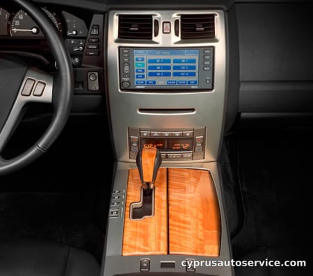 CADILLAC XLR BASE GRADE