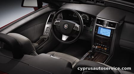 CADILLAC XLR V