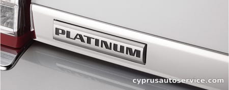CADILLAC DTS PLATINUM