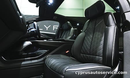 CADILLAC LYRIQV BASE GRADE