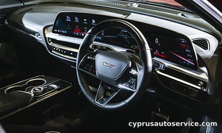 CADILLAC LYRIQV BASE GRADE