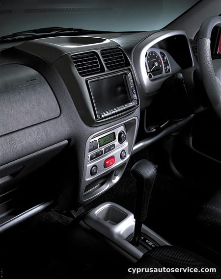 CHEVROLET CRUSE LT