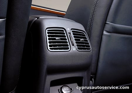 HYUNDAI GRANDEUR Q270