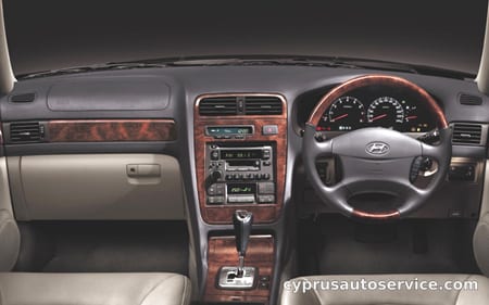 HYUNDAI XG250