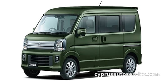 MITSUBISHI TOWN BOX G SPECIAL