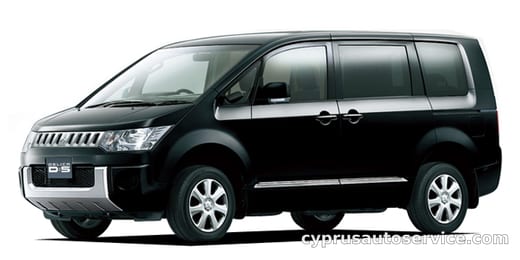 MITSUBISHI DELICA D5 M