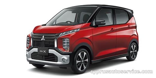 MITSUBISHI EK X T PREMIUM