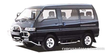 MITSUBISHI DELICA STAR WAGON GLX