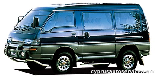 MITSUBISHI DELICA STAR WAGON GLX
