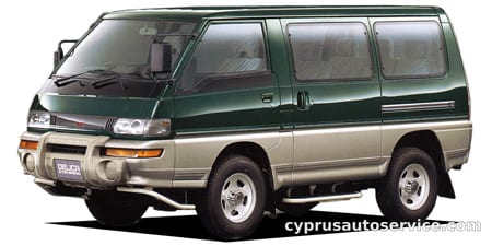 MITSUBISHI DELICA STAR WAGON GLX