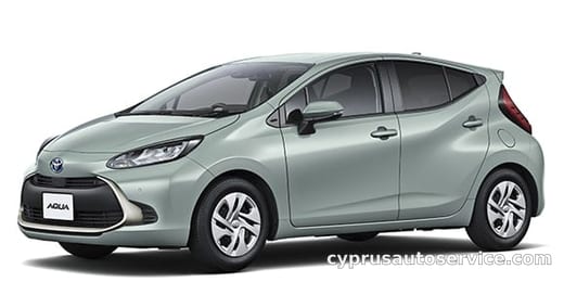 TOYOTA AQUA B