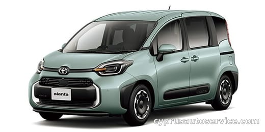 TOYOTA SIENTA X