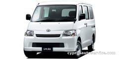 TOYOTA LITEACE VAN