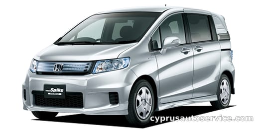 HONDA FREED SPIKE HYBRID HYBRID