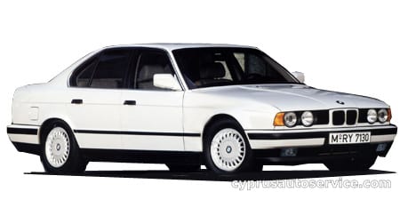 BMW 5 SERIES 520i