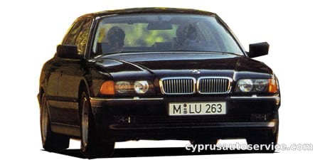 BMW 7 SERIES 740i