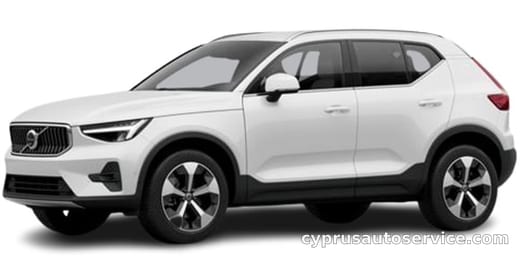 VOLVO XC40 PLUS B4 AWD
