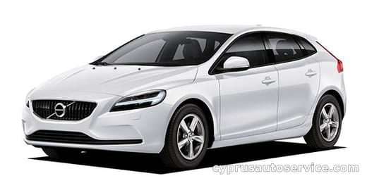 VOLVO V40 T3 KINETIC