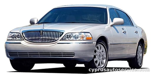 LINCOLN TOWNCAR SIGNATURE LONG