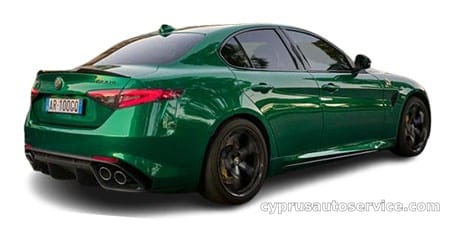 ALFA ROMEO GIULIA QUADRIFOGLIO 100TH ANNIVERSARIO