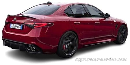 ALFA ROMEO GIULIA QUADRIFOGLIO