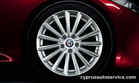 ALFA ROMEO GIULIA QUADRIFOGLIO