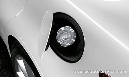ALFA ROMEO GIULIA QUADRIFOGLIO ARGENTO