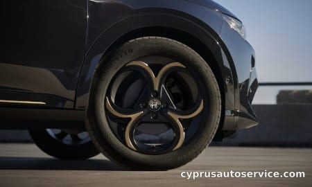 ALFA ROMEO JUNIOR IBRIDA INTENSA