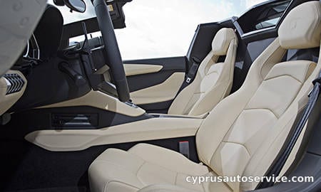 LAMBORGHINI AVENTADOR LP700-4 LOADSTER