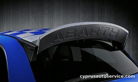 ABARTH 695 ANNO DEL TORO BASE GRADE