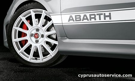 ABARTH 595C ESSEESSE