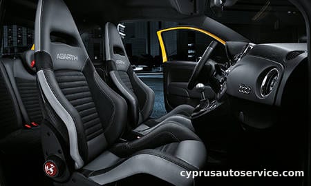 ABARTH 595 COMPETIZIONE PERFORMANCE PACKAGE