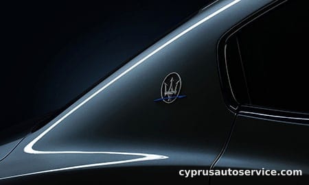 MASERATI GHIBLI HYBRID