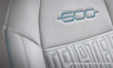 FIAT 600 HYBRID NERO CINEMA
