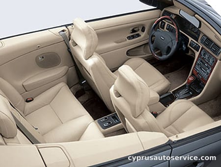 VOLVO C70 T-5 CLASSIC