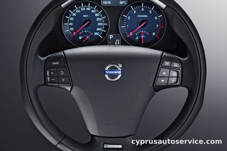VOLVO S40 2.0E POWERSHIFT