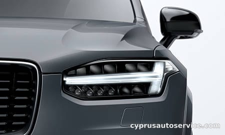VOLVO XC90 D5 AWD R DESIGN