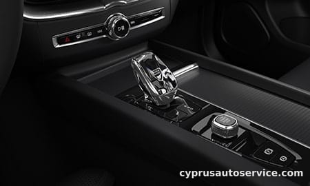 VOLVO XC60 ULTRA T6 AWD PLUGIN HYBRID BLACK EDITION