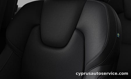 VOLVO XC60 ULTRA T6 AWD PLUGIN HYBRID BLACK EDITION