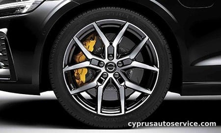 VOLVO V60 RECHARGE POLESTAR ENGINEERED