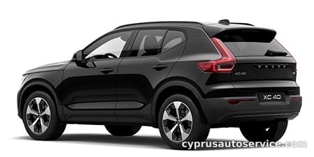 VOLVO XC40 ULTIMATE B4 AWD DARK EDITION
