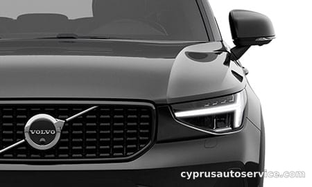 VOLVO XC40 ULTIMATE B4 AWD DARK EDITION