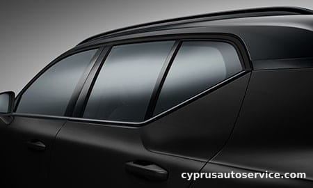 VOLVO XC40 ULTRA B4 AWD DARK EDITION