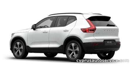 VOLVO XC40 ULTRA B4 AWD DARK EDITION