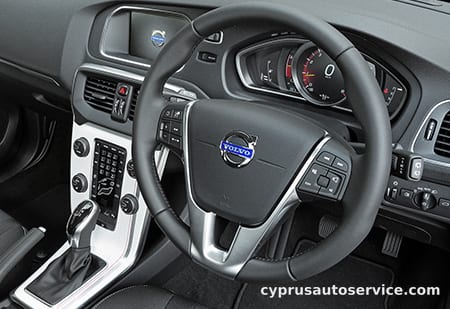 VOLVO V40 T4 SPORTS