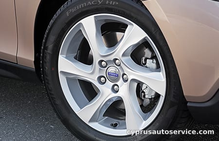 VOLVO V40 CROSS COUNTRY T4 NORDIC