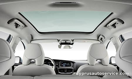 VOLVO V40 T3 AMAZON BLUE EDITION