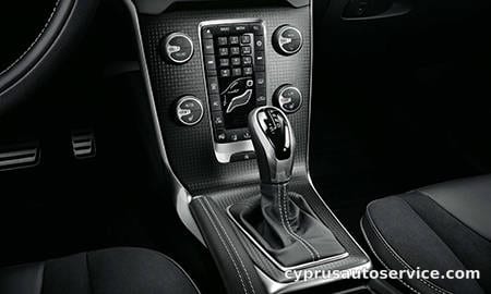 VOLVO V40 T5 R-DESIGN FINAL EDITION